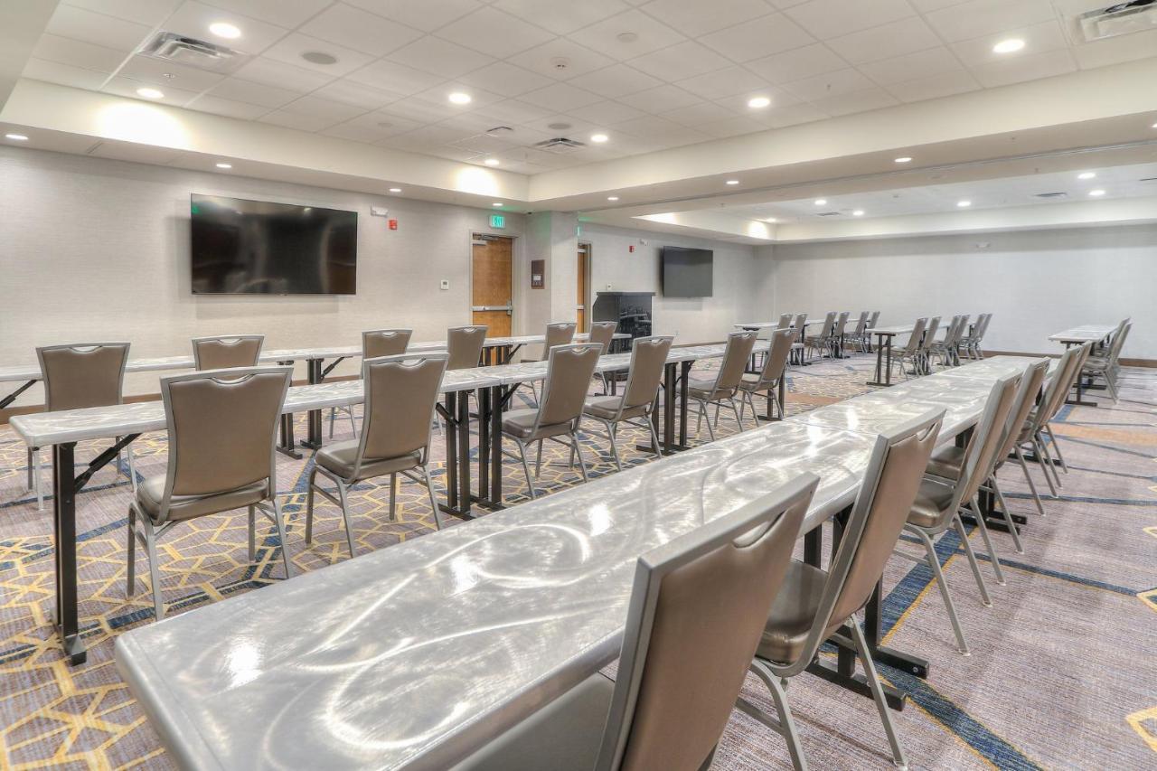 Holiday Inn & Suites Pigeon Forge Convention Center, An Ihg Hotel Экстерьер фото