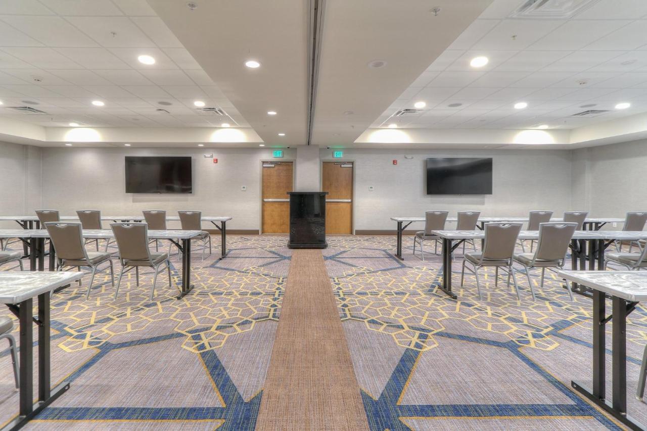 Holiday Inn & Suites Pigeon Forge Convention Center, An Ihg Hotel Экстерьер фото
